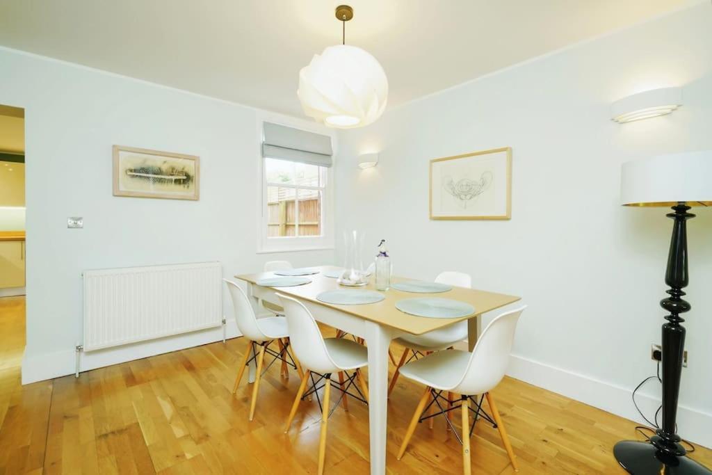 Stunning, Newly Renovated, Edwardian Townhouse Villa อ็อกซ์ฟอร์ด ภายนอก รูปภาพ